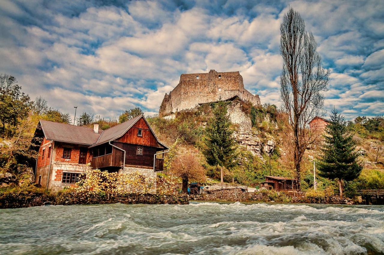 Apartments Strmac Szluin Kültér fotó